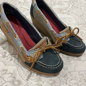 Sperry wedges